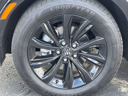 Certified 2024 Buick Envista Sport Touring w/ Convenience I Package FWD image 6