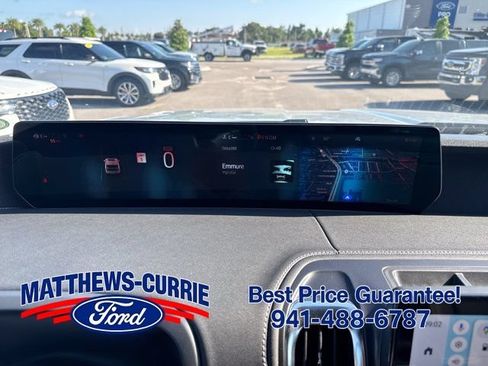 New 2026 Ford Expedition Platinum w/ Stealth Appearance Package AWD/4WD image 18