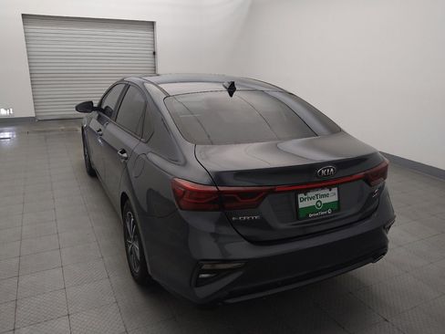 Used 2019 Kia Forte S w/ S Premium Package FWD image 6