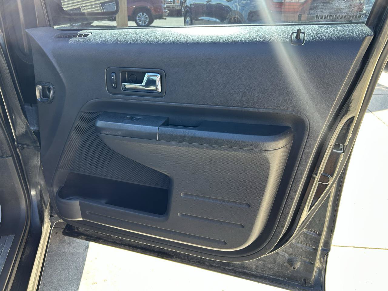 Used 2010 Ford Edge Limited FWD image 16