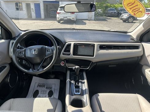 Used 2016 Honda HR-V EX image 12