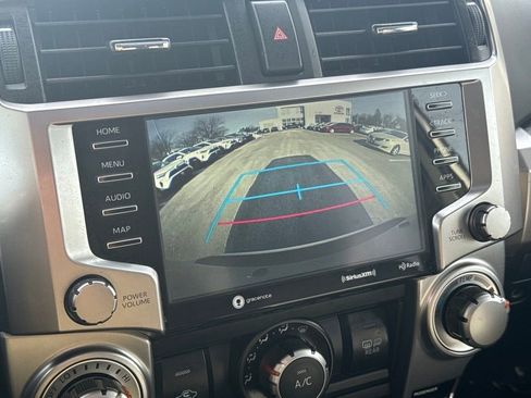 Used 2023 Toyota 4Runner SR5 Premium image 22