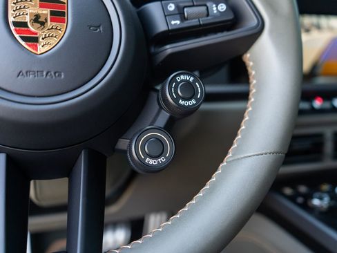Used 2024 Porsche 911 GT3 RS RWD image 22