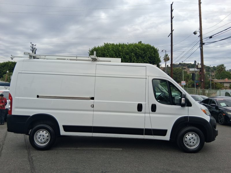 Used 2023 RAM ProMaster 2500 FWD image 7