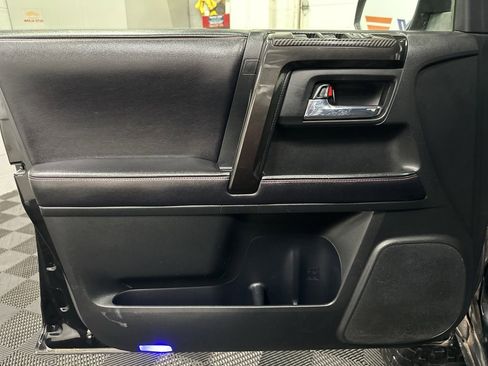 Used 2016 Toyota 4Runner Trail image 18