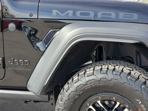 New 2026 Jeep Wrangler Unlimited Rubicon 392 image 11