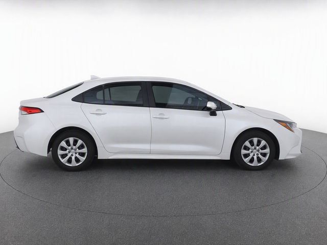 Used 2025 Toyota Corolla LE w/ Convenience Package FWD image 8