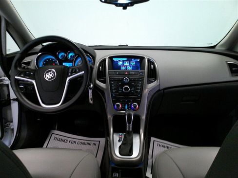 Used 2015 Buick Verano Base image 2