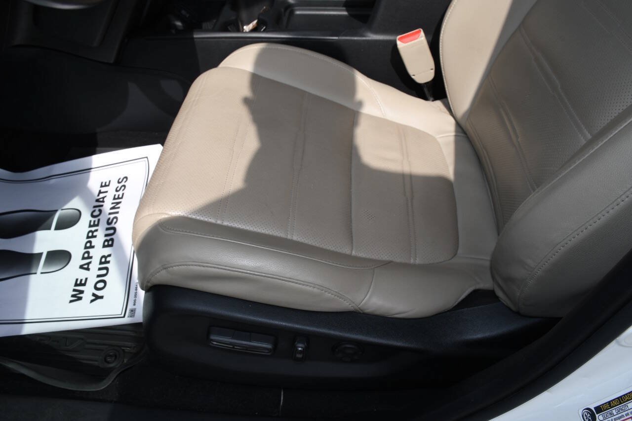 Used 2017 Honda CR-V EX-L image 13