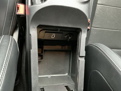 Used 2019 Ford Mustang Premium image 29