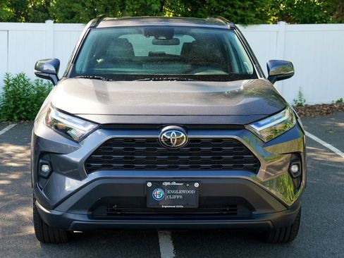 Used 2023 Toyota RAV4 XLE Premium AWD/4WD image 2