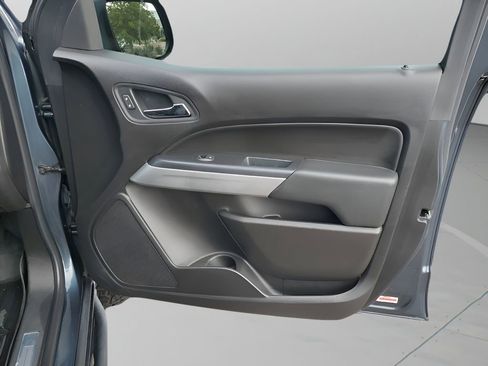 Used 2019 Chevrolet Colorado ZR2 image 13