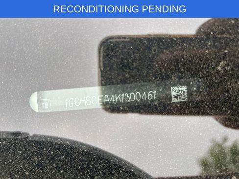 Used 2019 Chevrolet Colorado LT w/ LT Convenience Package image 6