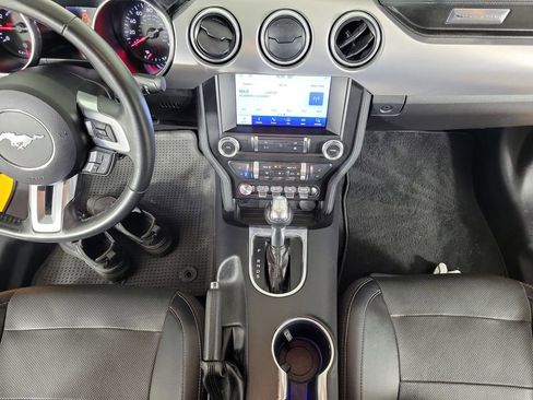 Used 2019 Ford Mustang GT Premium RWD image 9