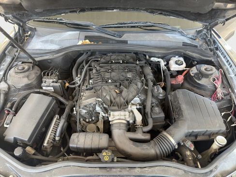 Used 2015 Chevrolet Camaro LS RWD image 21