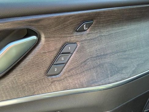 New 2025 Jeep Grand Cherokee L Overland w/ Advanced Protech Group III image 12