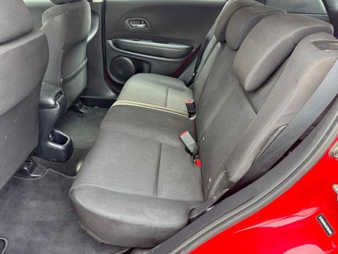 Used 2018 Honda HR-V LX image 6