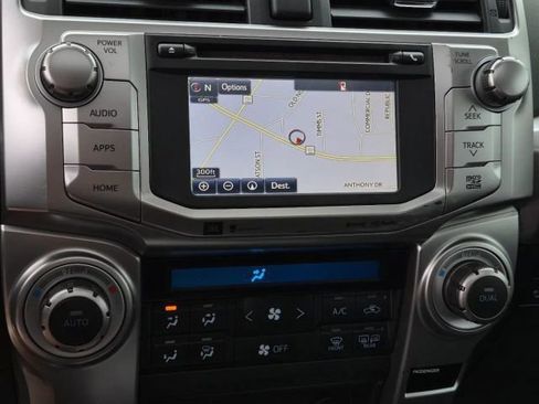 Used 2016 Toyota 4Runner Limited image 14