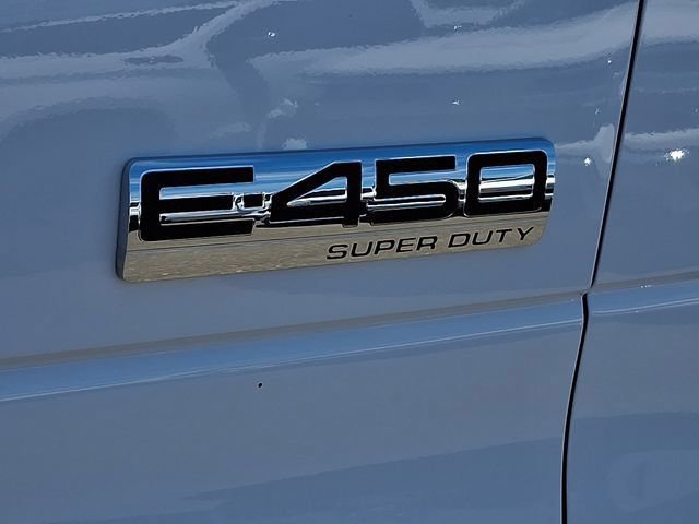 Used 2024 Ford E-450 and Econoline 450 Super Duty RWD image 36