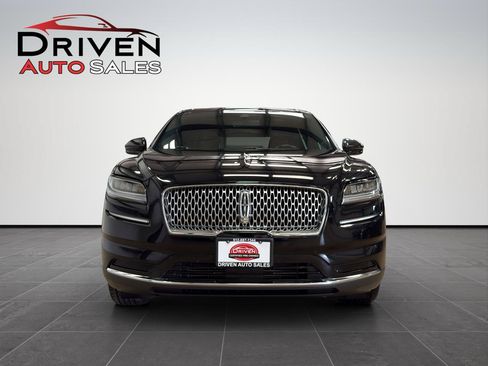 Used 2022 Lincoln Nautilus Reserve AWD/4WD image 7