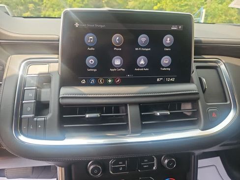 Used 2021 Chevrolet Tahoe LT AWD/4WD image 14