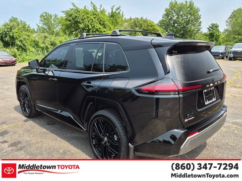 Used 2026 Toyota RAV4 XSE w/ Panoramic Sun Roof Package AWD/4WD image 5