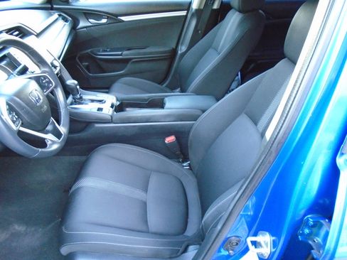 Used 2020 Honda Civic EX image 10