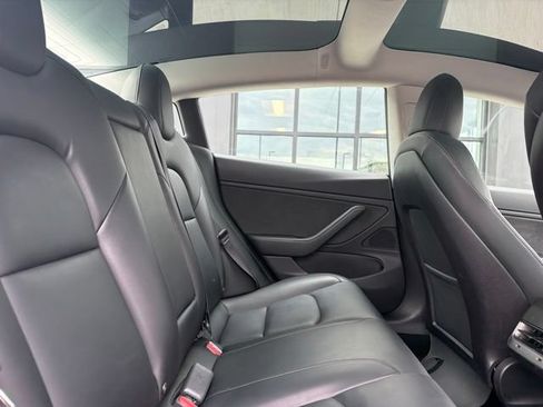 Used 2019 Tesla Model 3 Long Range AWD/4WD image 13