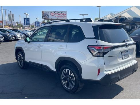 Certified 2026 Subaru Forester Premium AWD/4WD image 3