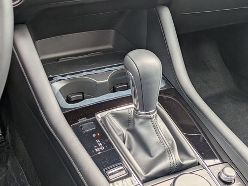 New 2026 MAZDA MAZDA3 Hatchback w/Premium Plus Pkg AWD/4WD image 18