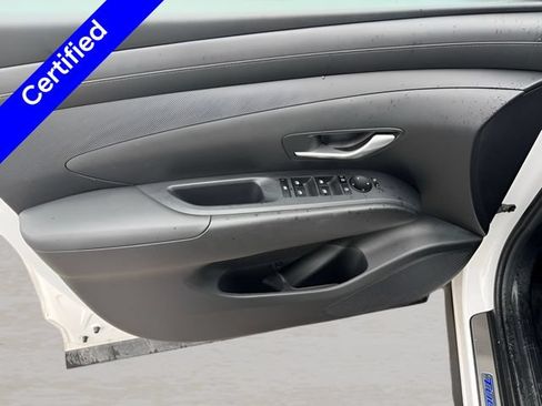 Certified 2026 Hyundai Tucson SE AWD/4WD image 17