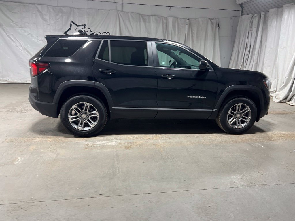 Used 2026 GMC Terrain Elevation FWD image 8