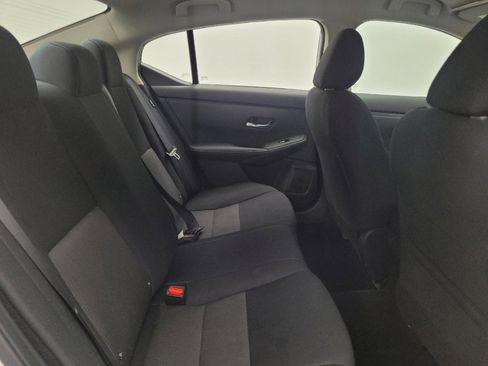 Used 2023 Nissan Sentra SV FWD image 19