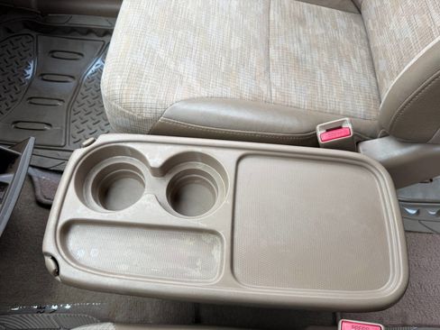 Used 2004 Honda CR-V LX image 42