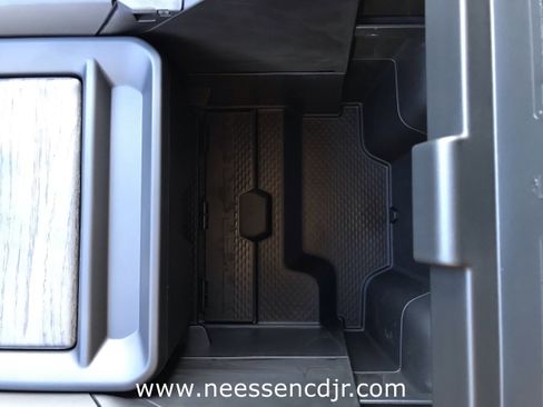 New 2026 RAM 3500 Limited image 32