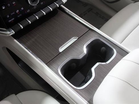 Used 2025 GMC Acadia Denali w/ LPO, Floor Liner Package FWD image 15