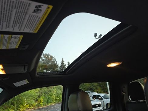 Used 2012 Ford F150 FX4 w/ FX Luxury Pkg image 23