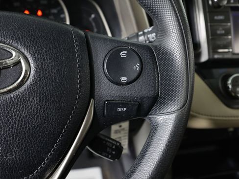 Used 2013 Toyota RAV4 XLE image 34