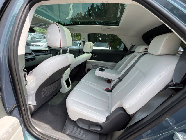 Used 2023 Hyundai Ioniq 5 Limited AWD/4WD image 15