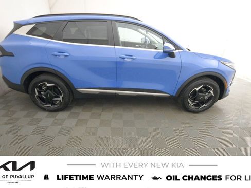 New 2026 Kia Sportage EX image 4