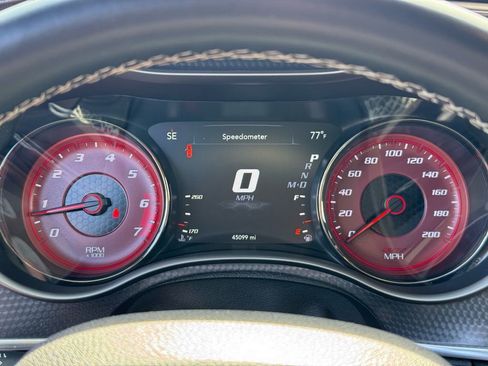Used 2022 Dodge Charger SRT Hellcat image 26