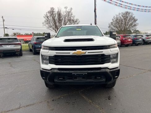 Used 2024 Chevrolet Silverado 2500 Custom w/ Custom Value Package image 36