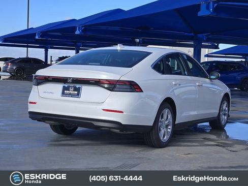 New 2025 Honda Accord LX image 4