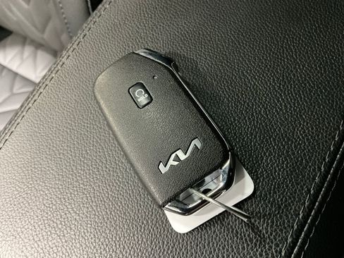 Used 2024 Kia Sportage X-Line w/ X-Line Premium Package image 12