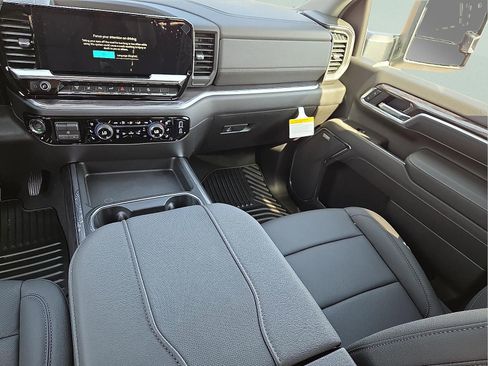 New 2026 Chevrolet Silverado 2500 LTZ w/ Trail Boss Package image 12