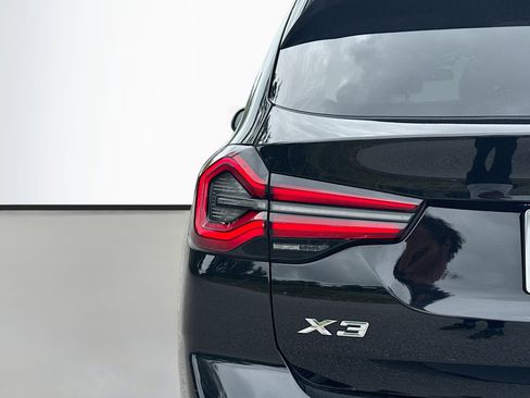 Used 2024 BMW X3 xDrive30i AWD/4WD image 10