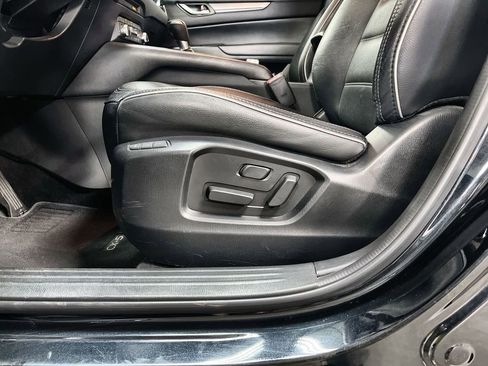 Used 2025 MAZDA CX-5 AWD 2.5 S w/ Preferred Package image 12