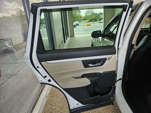 Used 2020 Honda CR-V LX image 16