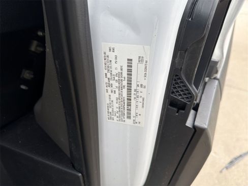 Used 2023 Ford Transit 250 Medium Roof w/ Load Area Protection Package image 5