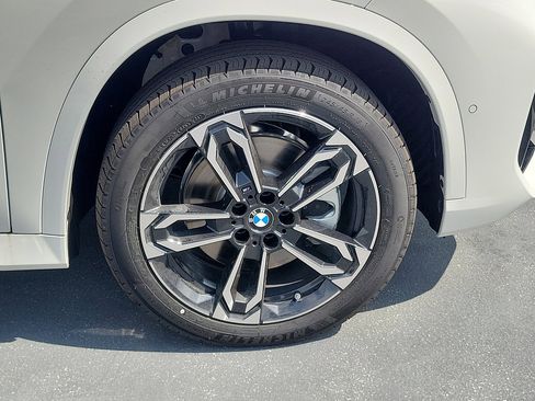 New 2026 BMW X1 xDrive28i w/ Technology Package AWD/4WD image 5